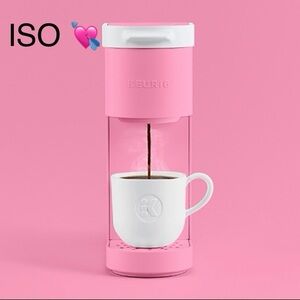 🩷🌸IN SEARCH OF LOOKING TO PURCHASE HOT PINK KEURIG MINI MAKER!!!💘🌸